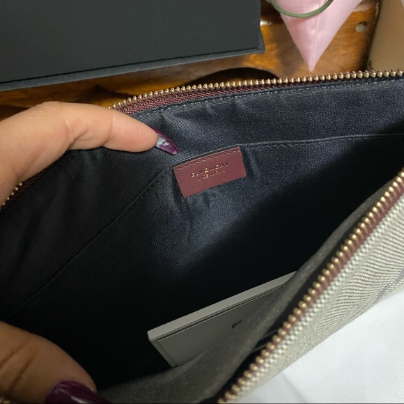 Givenchy bond pouch - Picture 5 of 6